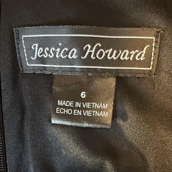 Jessica Howard Woman’s Size 6 Black Maxi Dress with Floral Waistband - Picture 4 of 5